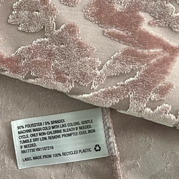 🌼 a . new day by Target Dusty Rose Crushed Velvet Floral Tee, S - Picture 4 of 6